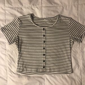 Gray and white striped cropped tee